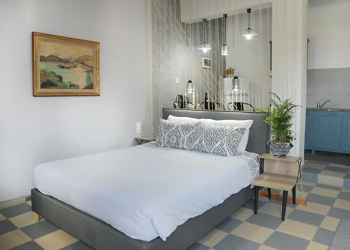 Panorama Studios & Apartments